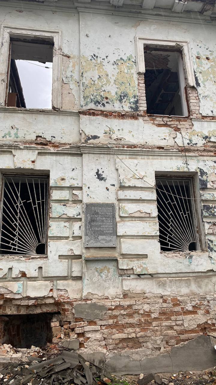 Зруйнований Ізюм - зображення 12