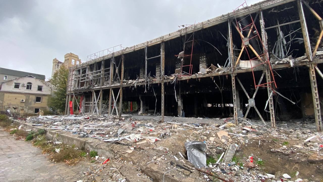 Зруйнований Ізюм - зображення 17